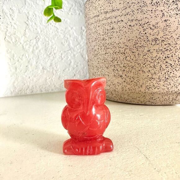 small pink glass owl - Picture 3 of 10